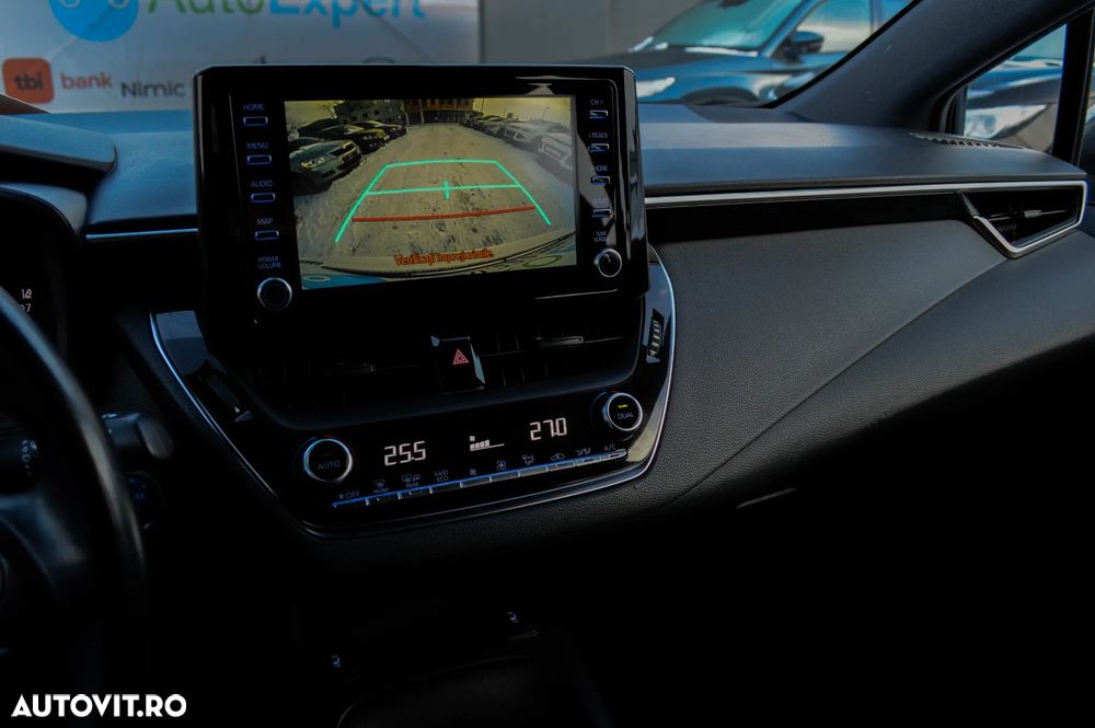 Toyota Corolla 1.8 Hybrid Comfort - 7