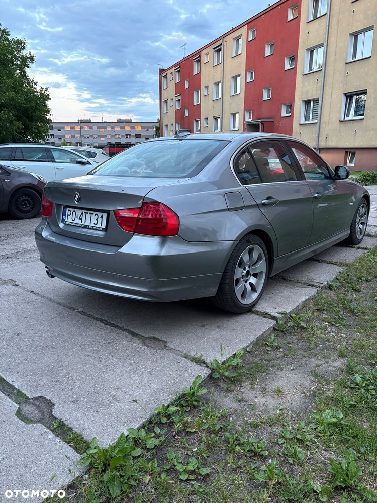 BMW Seria 3 316d - 4