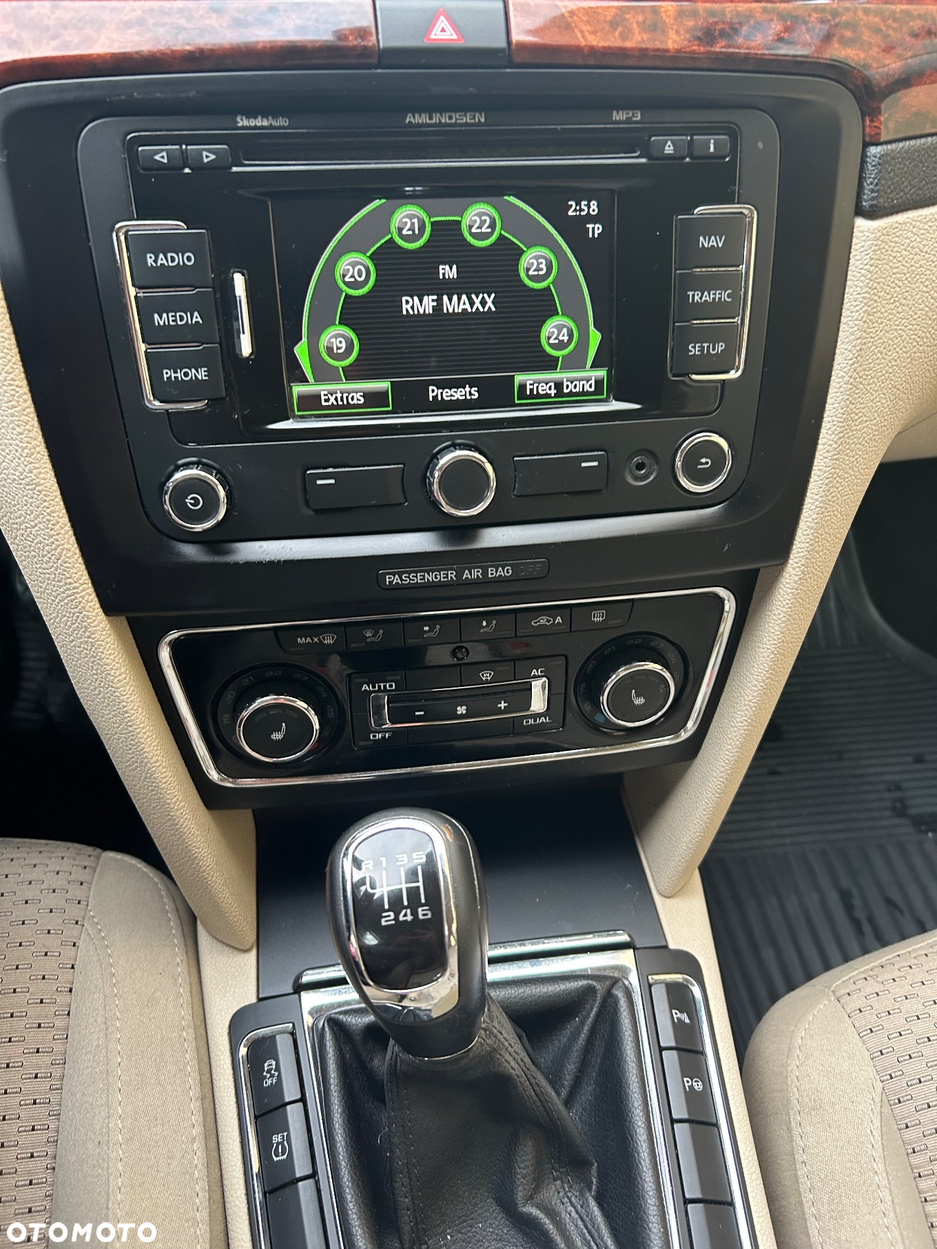 Skoda Superb 1.8 TSI Elegance - 7
