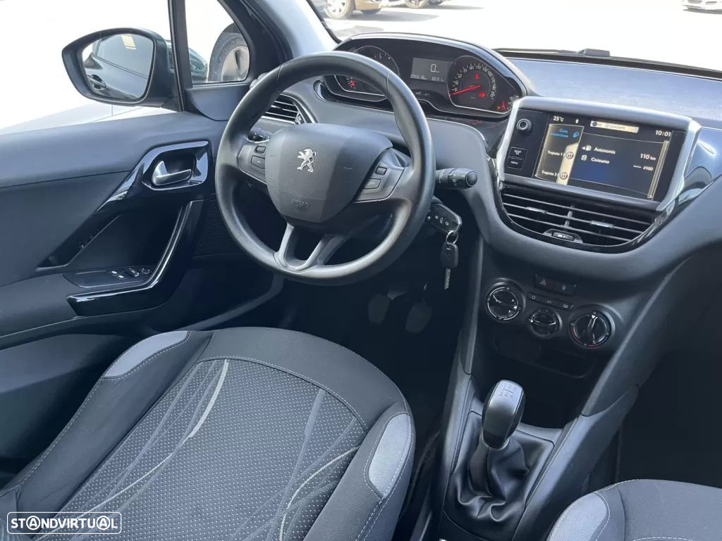 Peugeot 208 82 VTI Style - 20