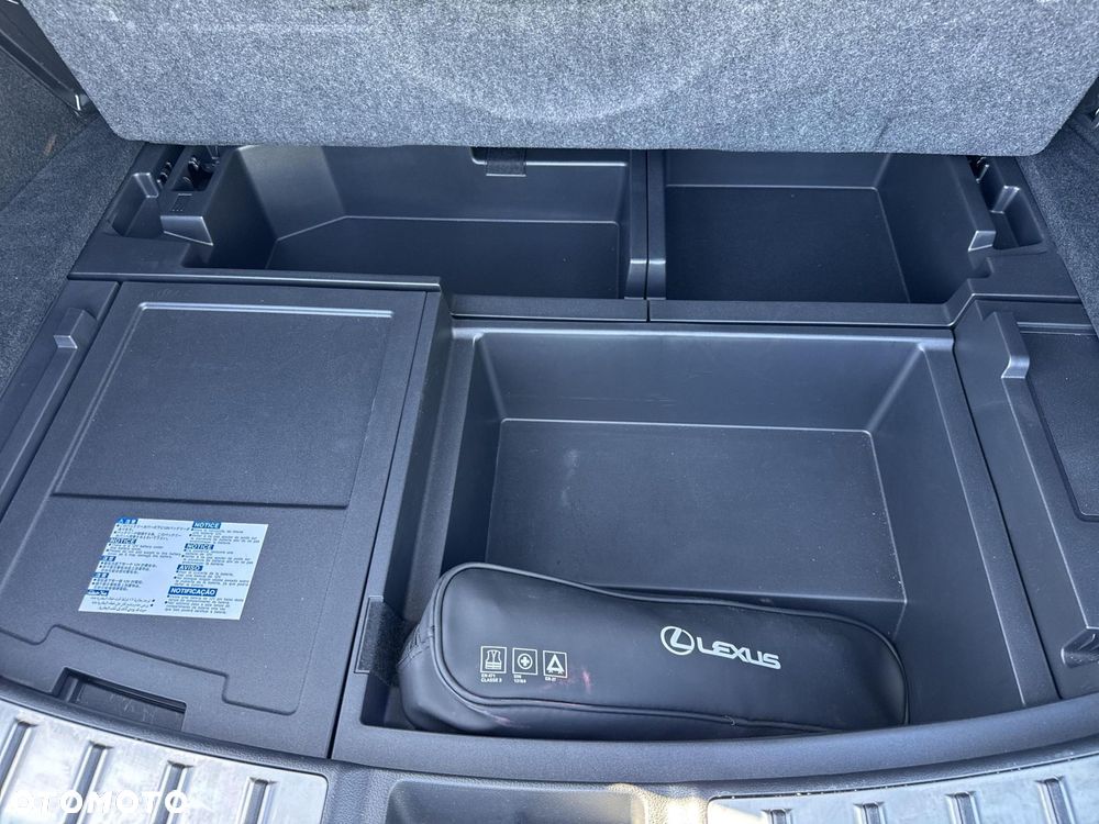 Lexus NX 350h Prestige AWD - 32