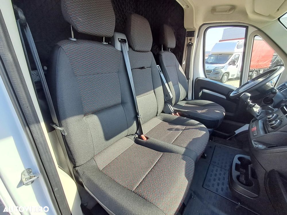 Opel MOVANO FURGON 2.2D 165CP MANUAL EURO 6 - 26