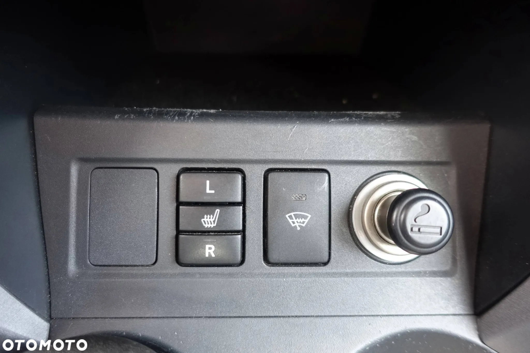 Toyota RAV4 2.2 D-CAT Premium - 20