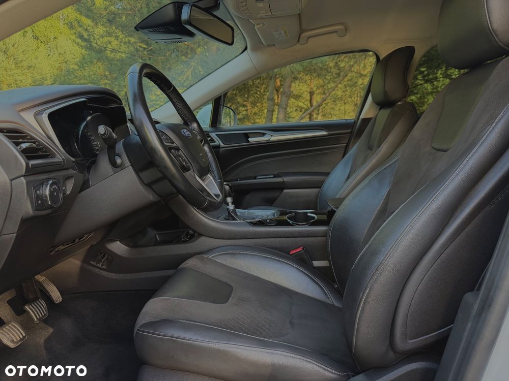 Ford Mondeo 2.0 TDCi STart-Stopp Titanium - 10