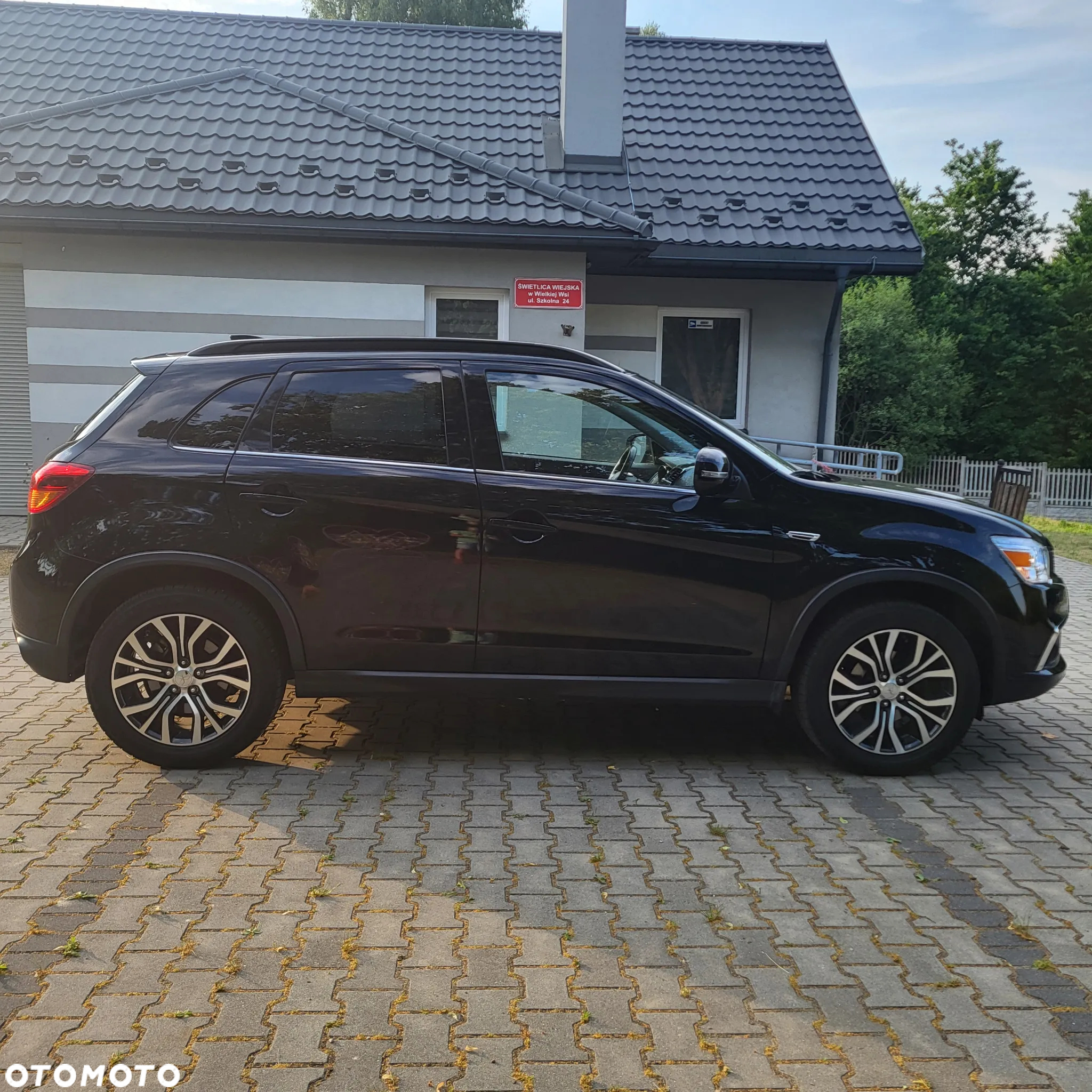 Mitsubishi ASX 1.6 2WD Diamant Edition+ - 12