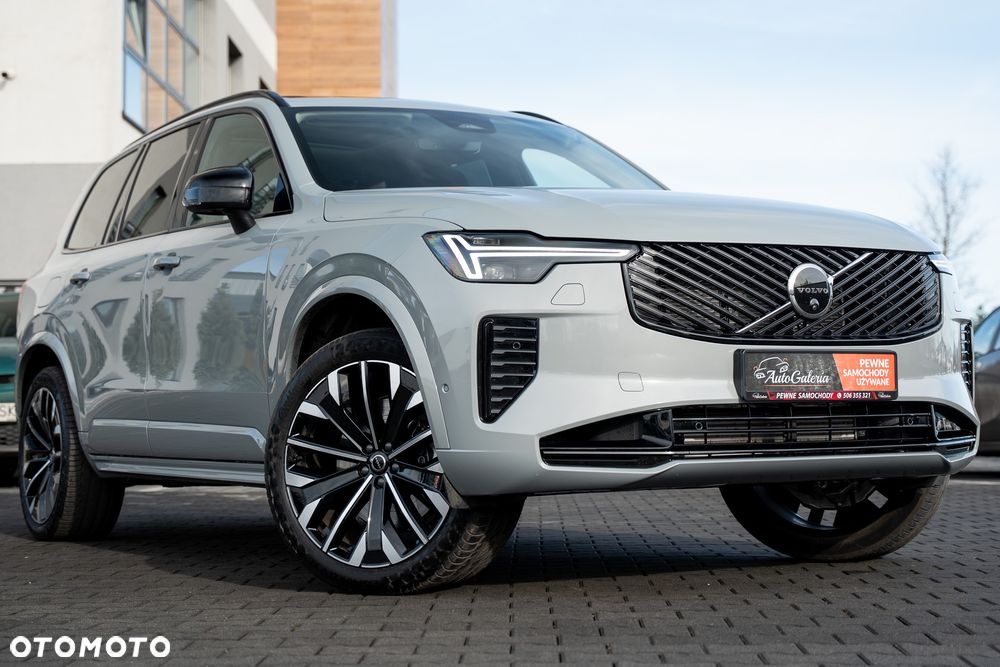 Volvo XC 90 T8 AWD Plus Dark - 6