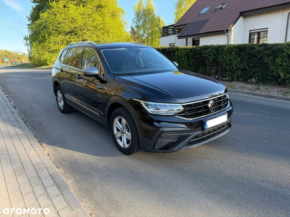 Volkswagen Tiguan Allspace - 21