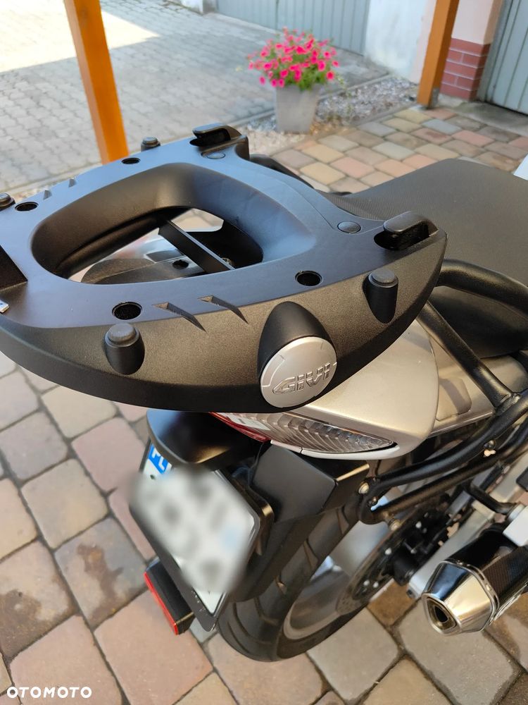 Yamaha FJR - 12