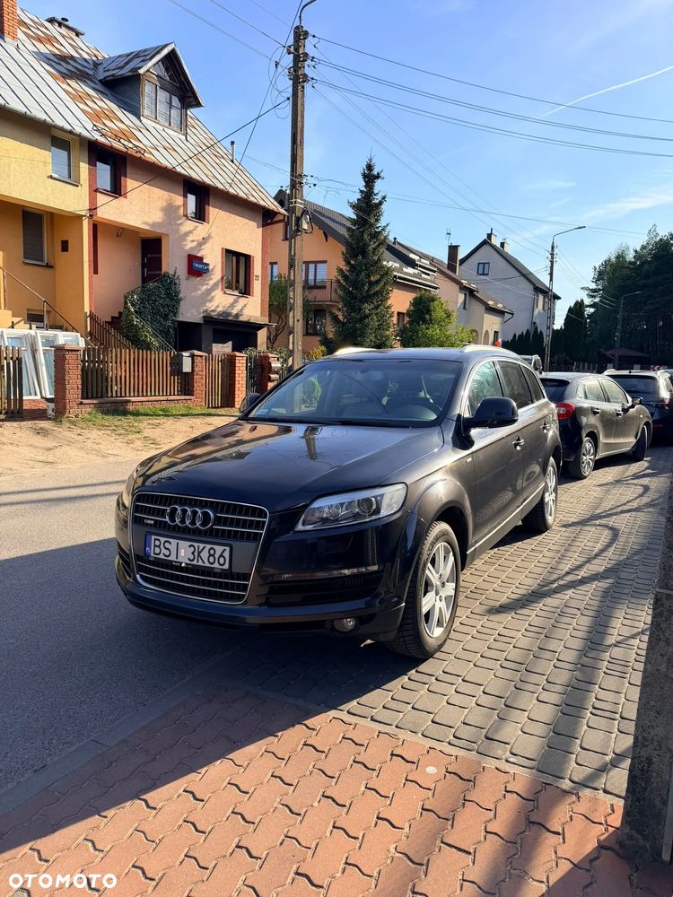 Audi Q7 - 4