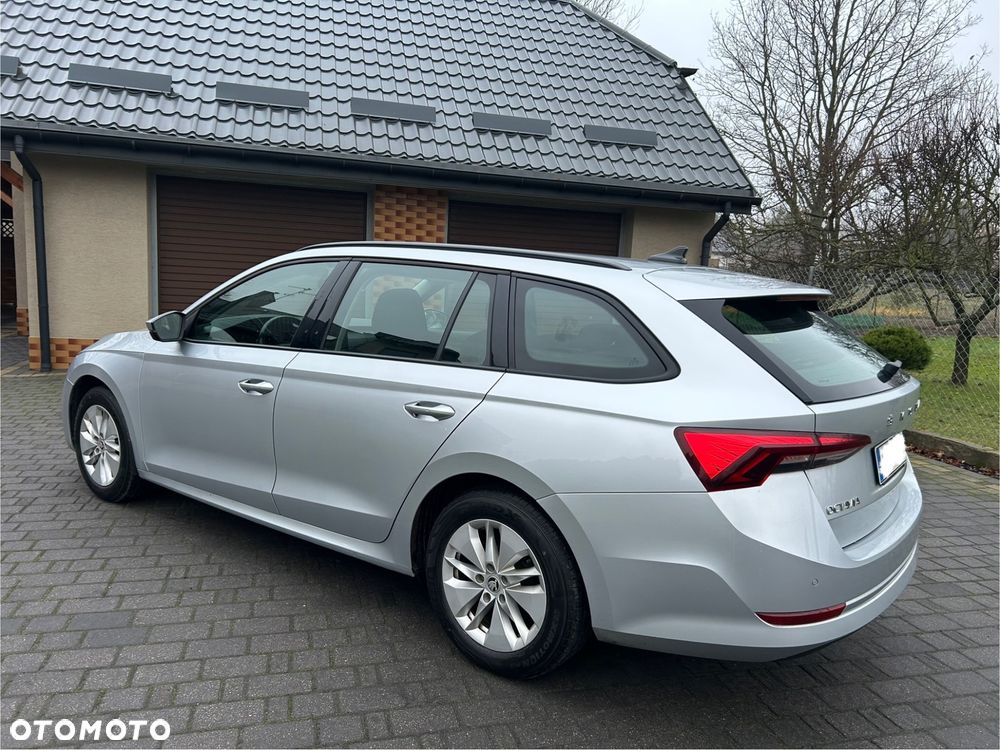 Skoda Octavia 1.0 TSI Clever - 6