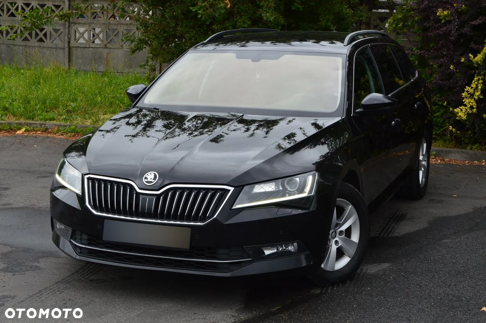 Skoda Superb 1.6 TDI DSG Ambition - 2