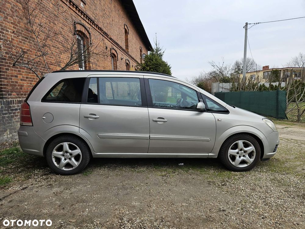 Opel Zafira 1.9 CDTI Cosmo - 5