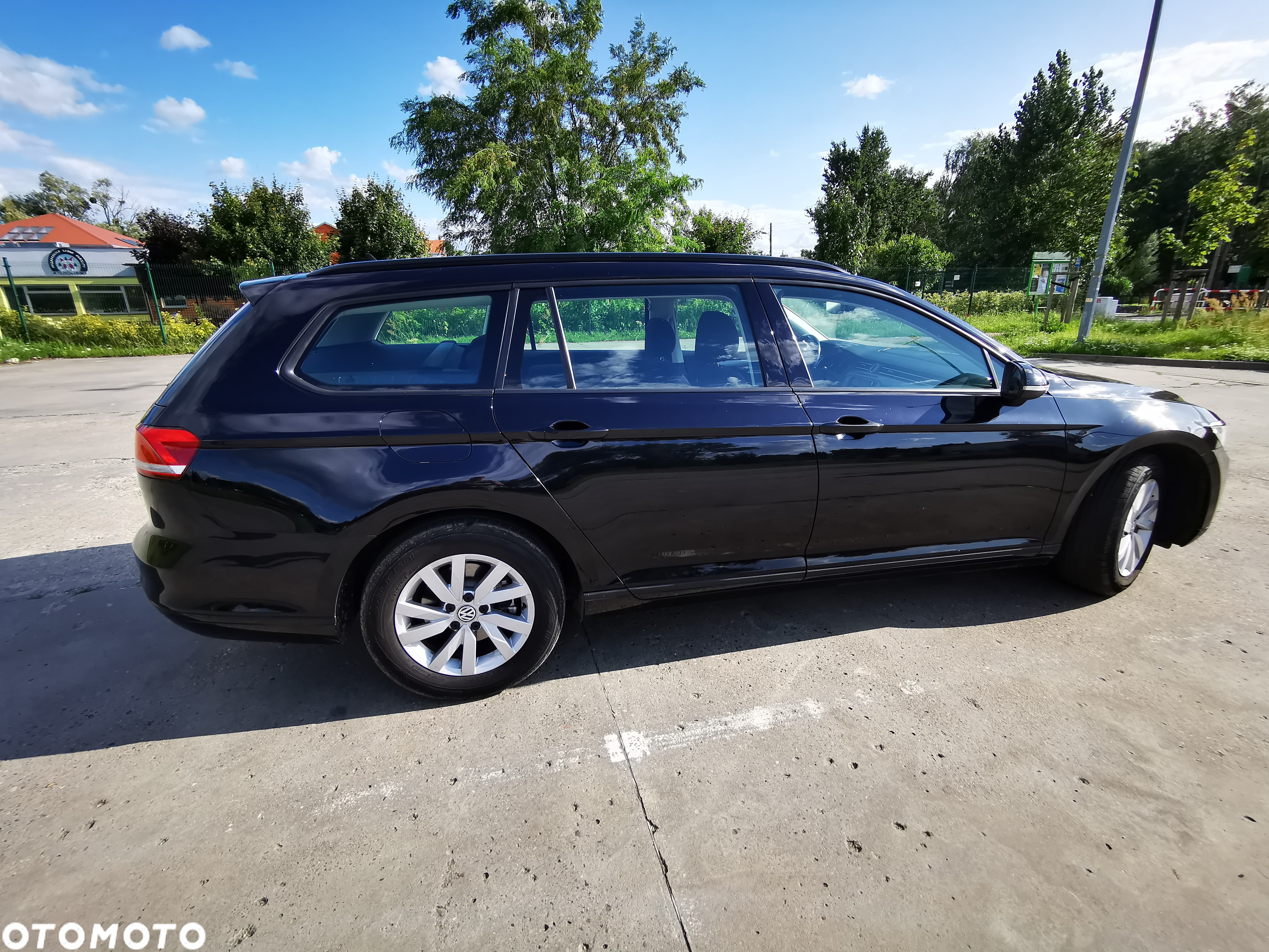 Volkswagen Passat 1.4 TSI BMT Comfortline - 9