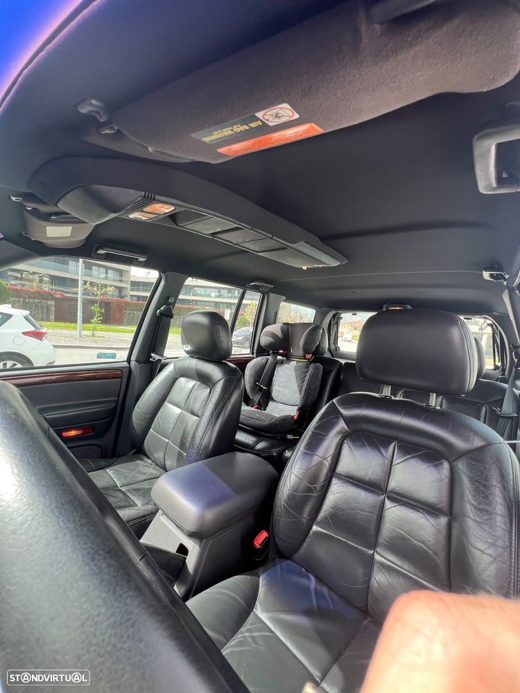 Jeep Grand Cherokee - 12