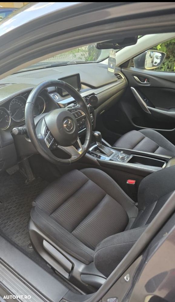Mazda 6 CD175 AT Revolution Plus - 7