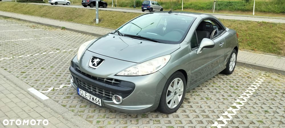 Peugeot 207 CC - 7