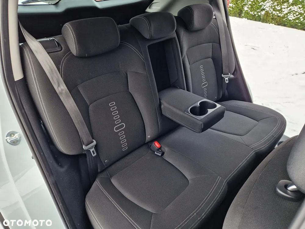 Kia Sportage 1.6 GDI Business Line M 2WD - 25