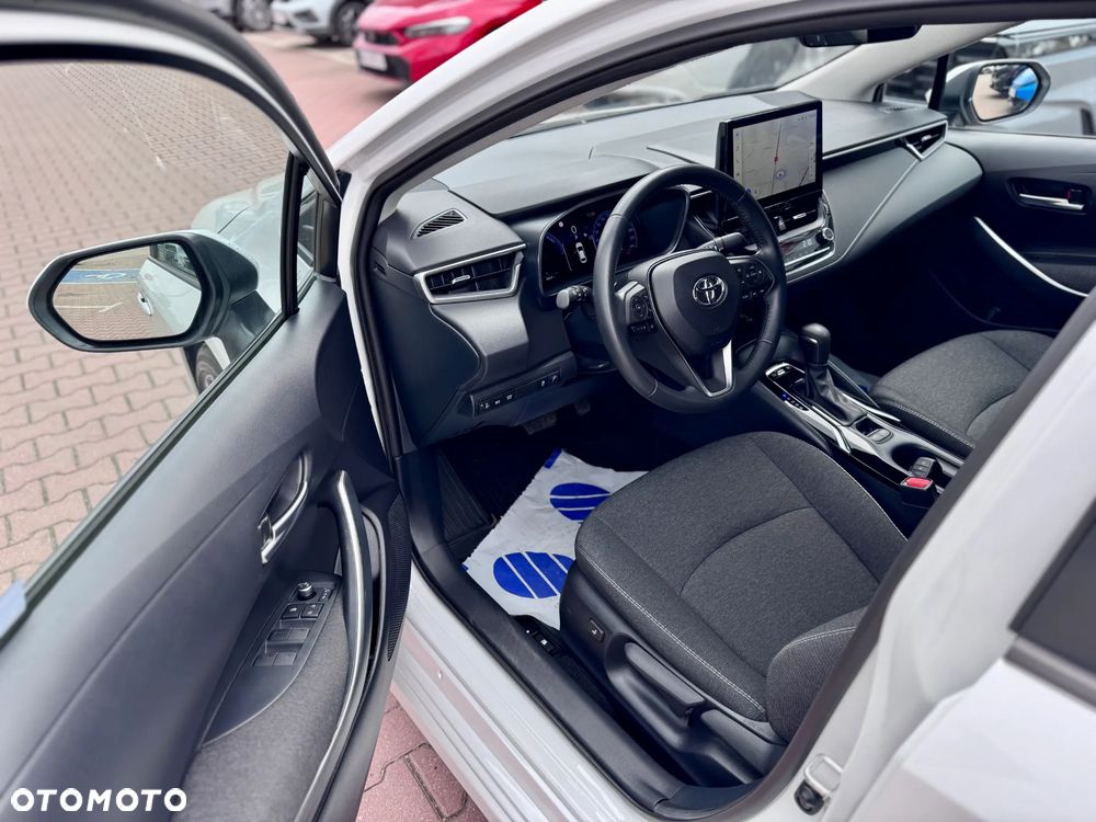 Toyota Corolla 1.8 Hybrid Style - 12