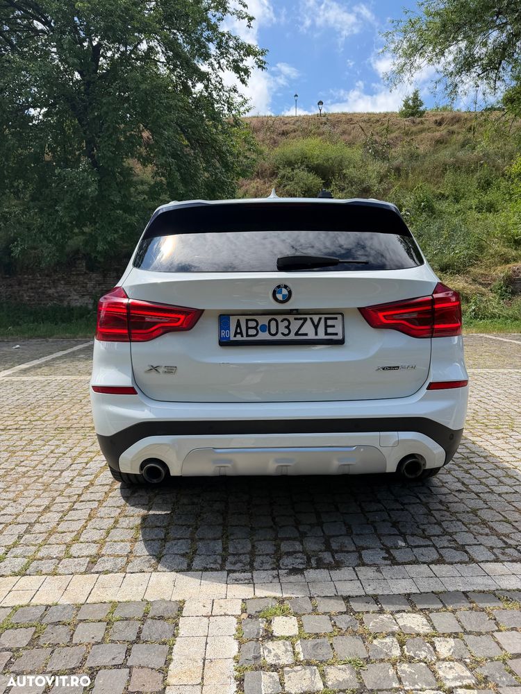 BMW X3 xDrive30i Aut. xLine - 4