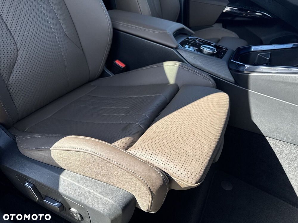 BMW X3 xDrive20d mHEV - 28