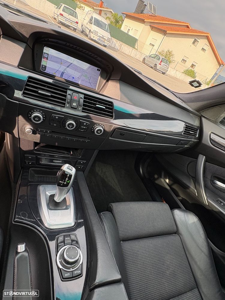 BMW 520 d Aut. Edition Sport - 24