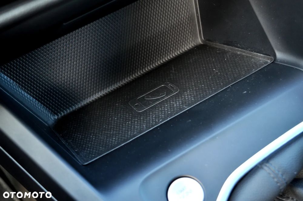 Volkswagen Golf 2.0 TDI Life - 29
