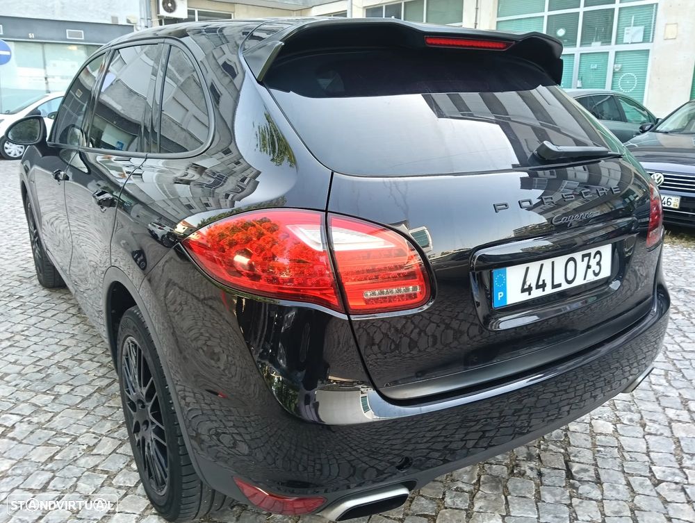 Porsche Cayenne 3.0 V6 - 12