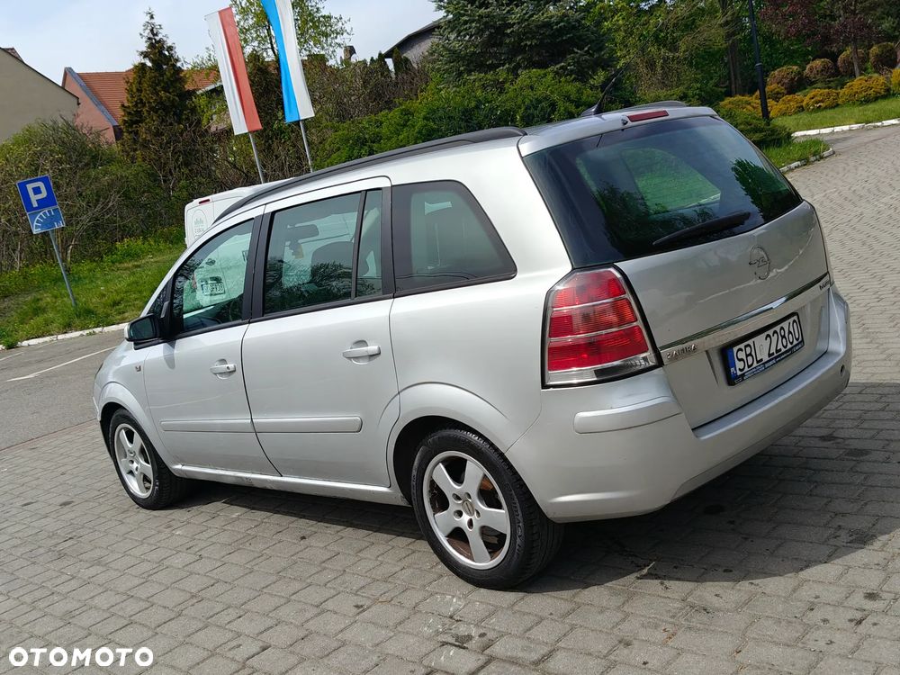 Opel Zafira 1.9 CDTI Catch me - 12