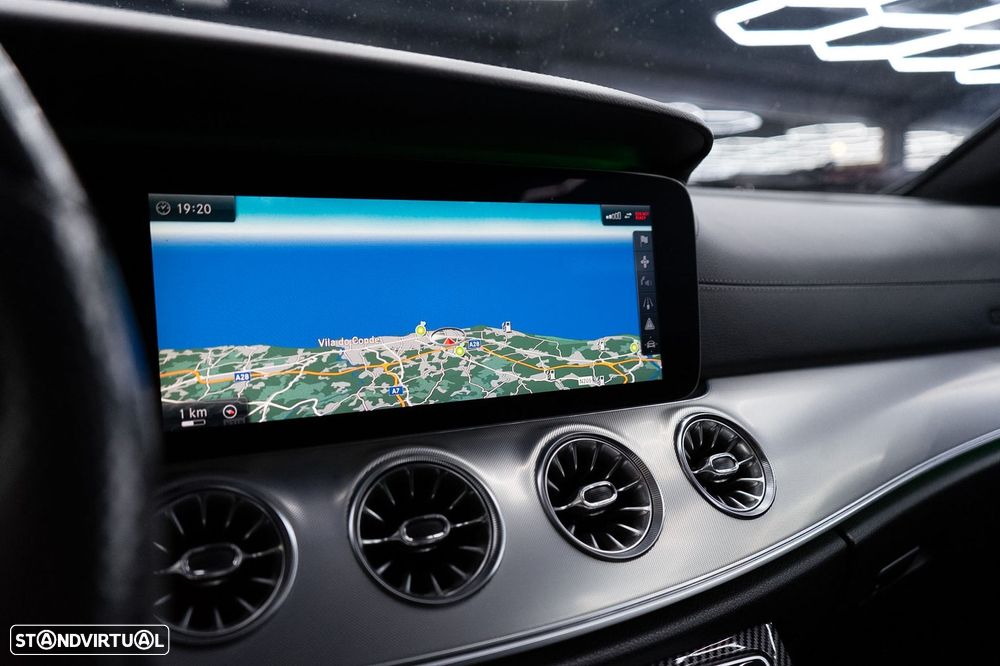 Mercedes-Benz E 220 d AMG Line - 37