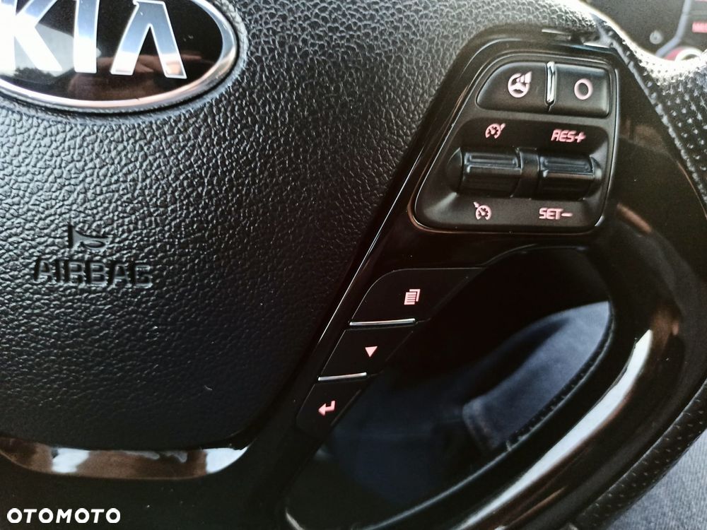 Kia Ceed 1.6 CRDi GT Line - 18