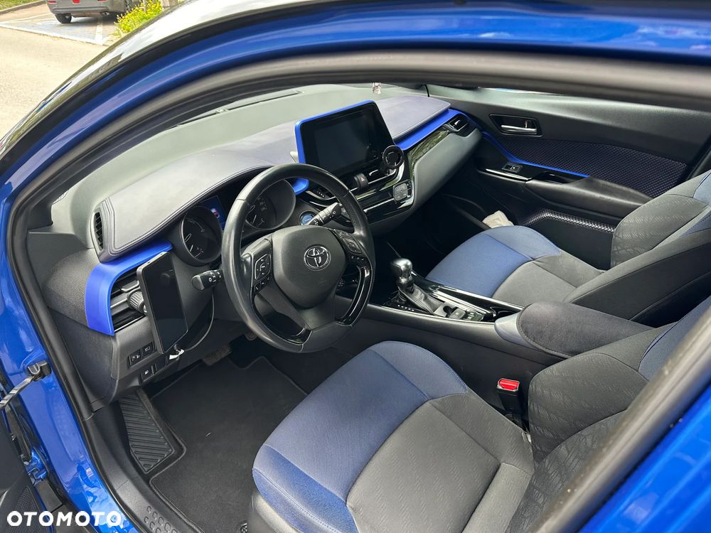 Toyota C-HR - 7