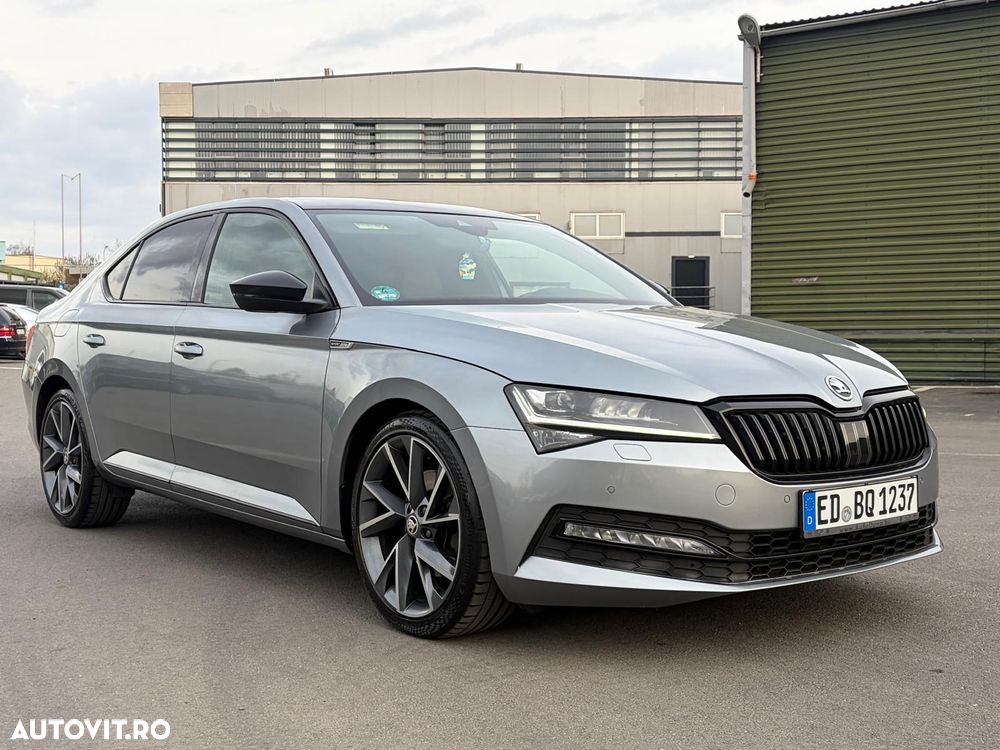 Skoda Superb 2.0 TDI DSG Sportline - 8