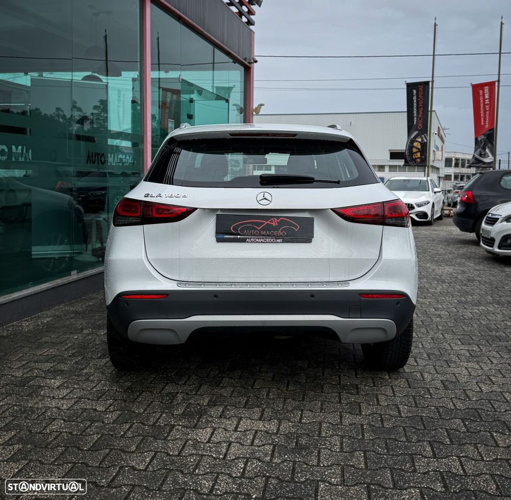 Mercedes-Benz GLA 180 d 8G-DCT Progressive - 4