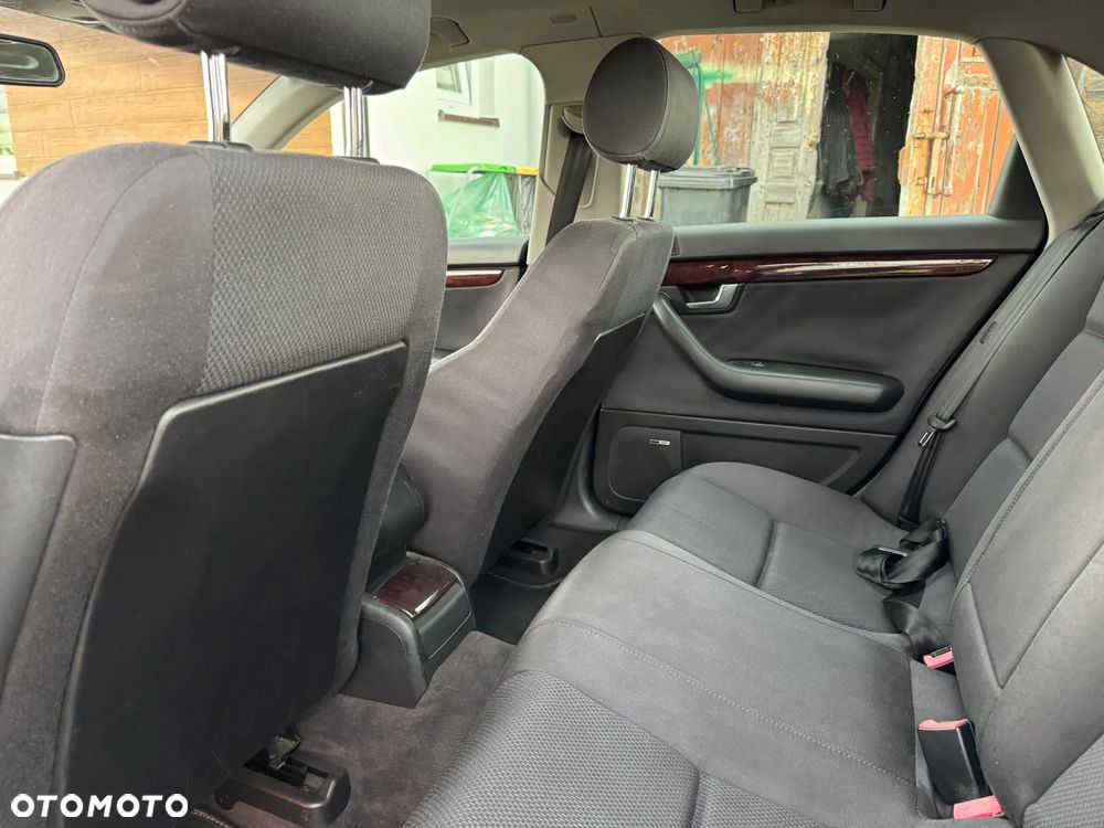 Audi A4 ver-3-0-quattro - 9