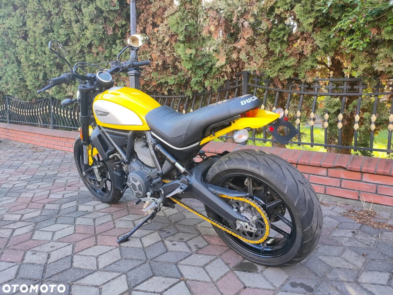 Ducati Scrambler - 5