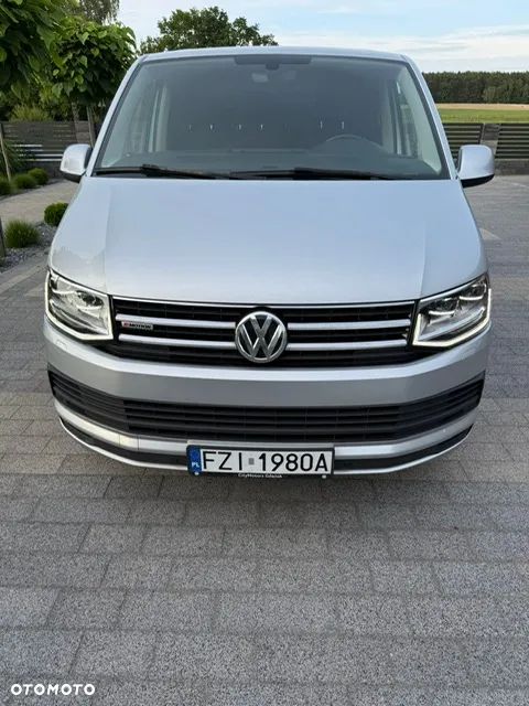 Volkswagen Caravelle - 3