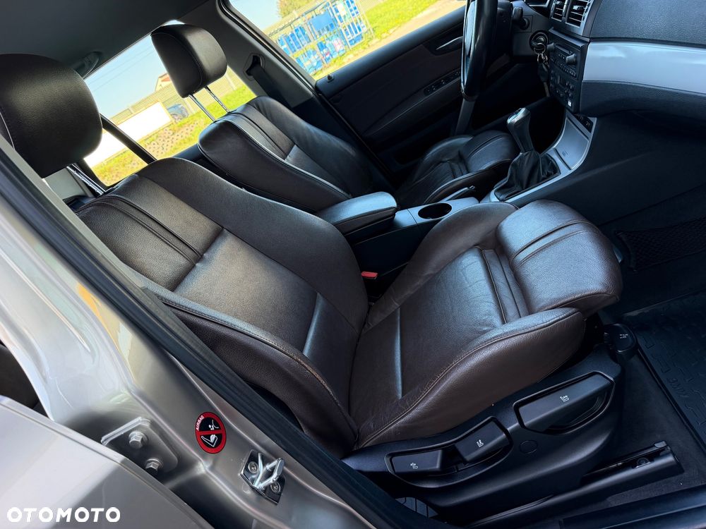 BMW X3 2.0d - 31