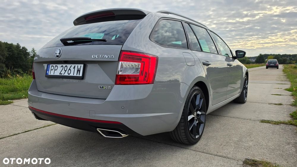 Skoda Octavia 2.0 TDI RS - 6