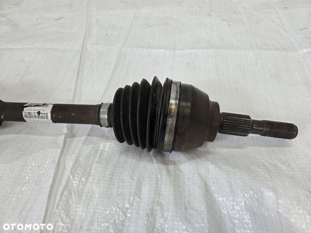 FORD MONDEO MK5 2.0 TDCI PÓŁOŚ LEWA KRÓTKA DG91-3B437-KE - 2