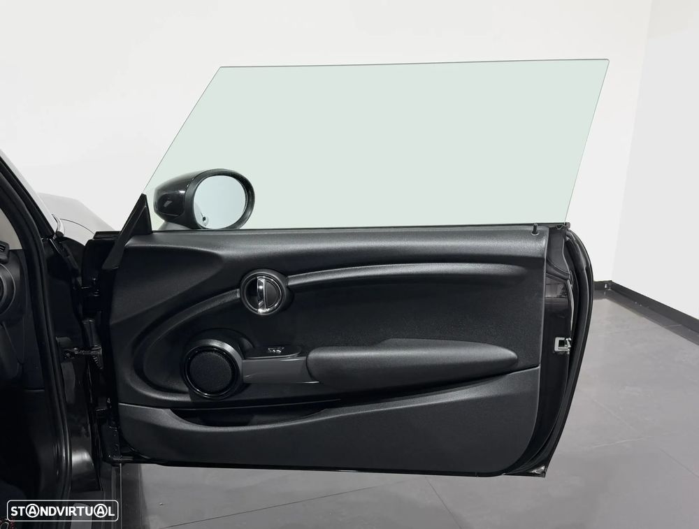 MINI 3 Portas One Sport Edition - 42