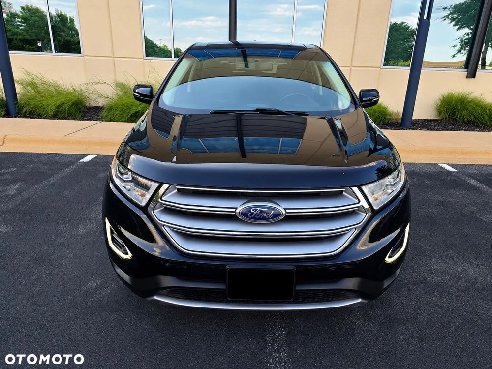 Ford Edge 2.0 EcoBlue Bi-Turbo 4x4 Titanium - 4