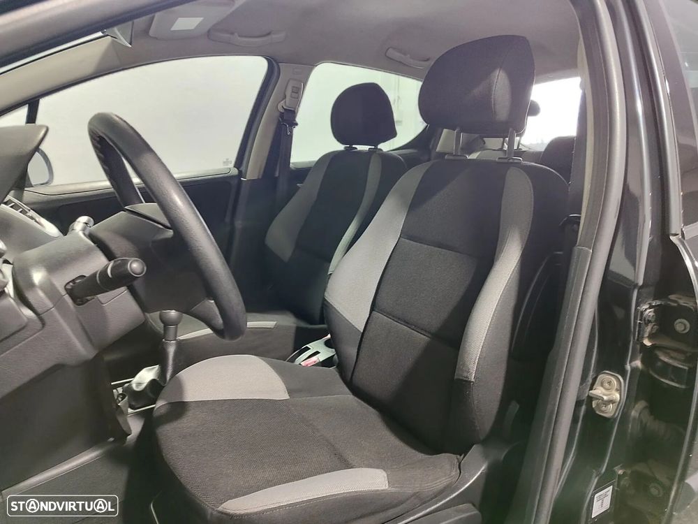 Peugeot 207 1.4 HDi Trendy - 12