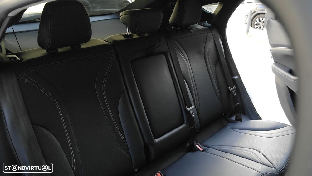 Ford Mustang Mach-E 98.7 kWh Premium - 29