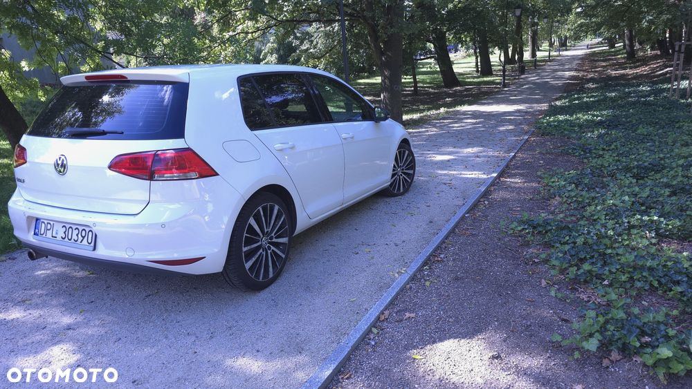Volkswagen Golf - 4