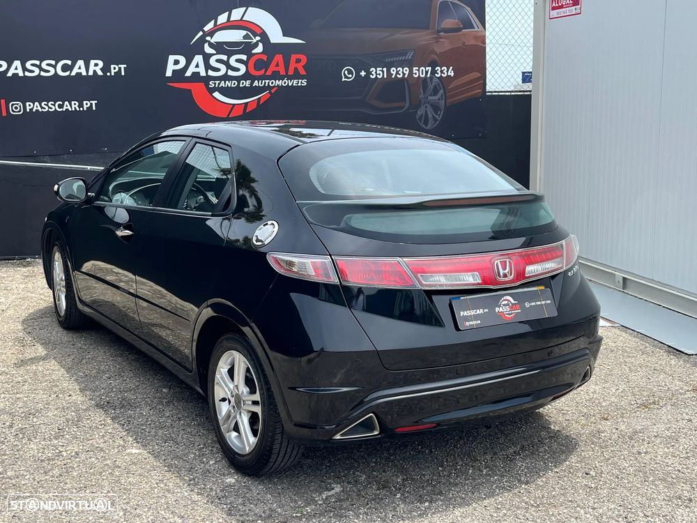 Honda Civic 1.4 i-VTEC Sport Edition - 4