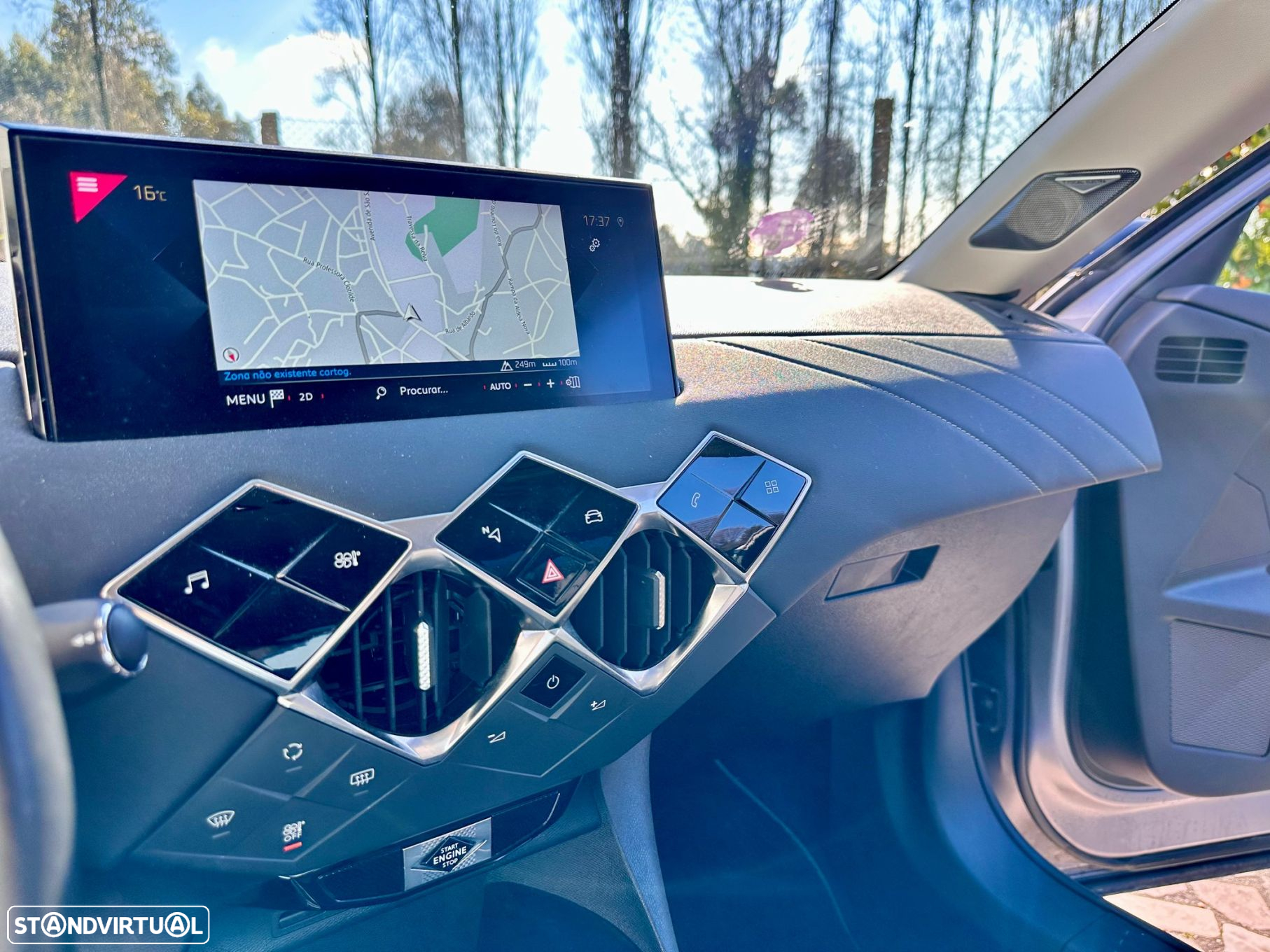 DS DS3 Crossback 1.2 PureTech SE Connected Chic - 24