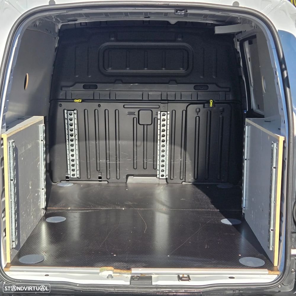 Peugeot E-Partner 50kW - 5