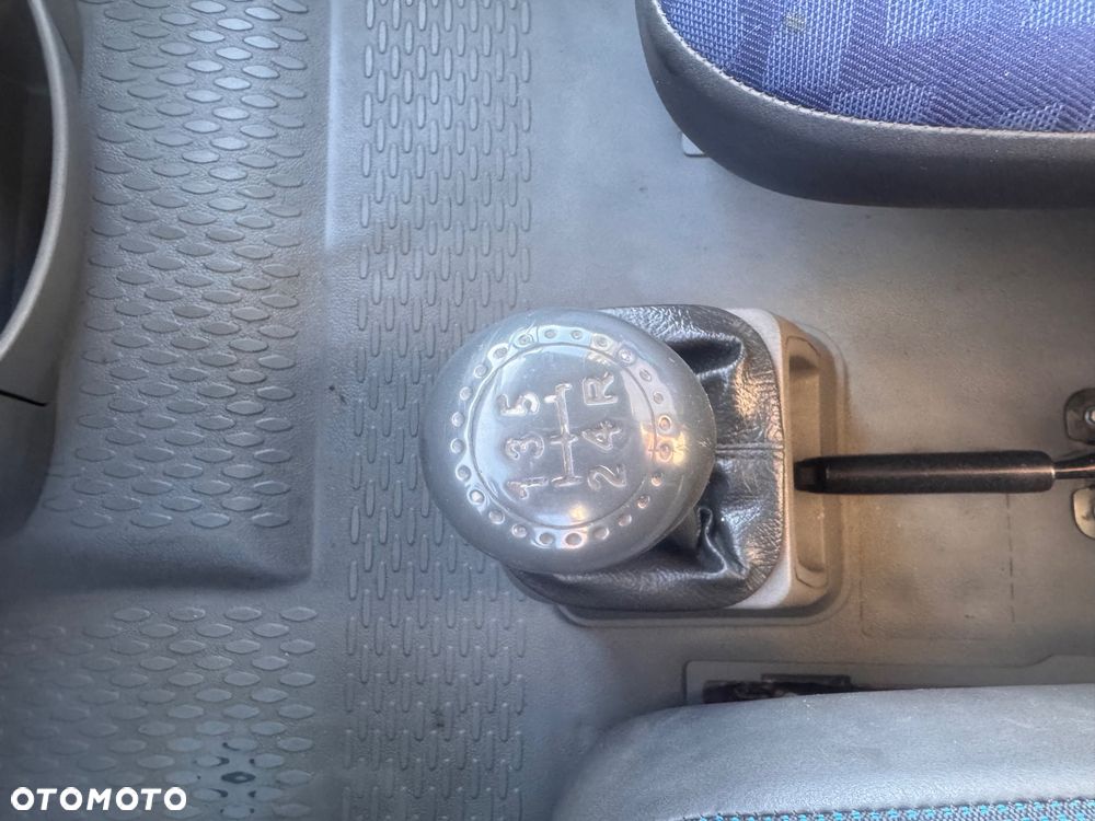 Iveco Daily 35S12 Średni - 18