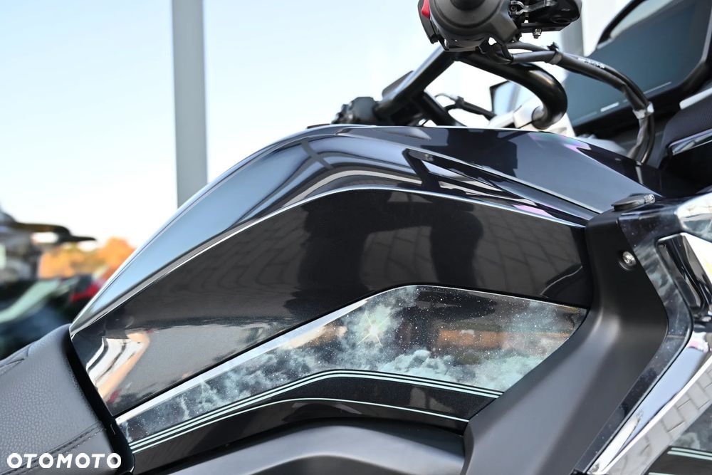 BMW K - 33