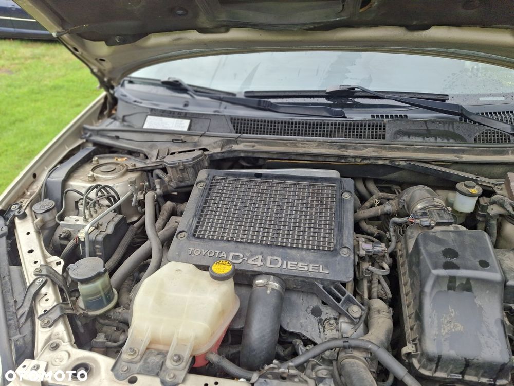 Toyota RAV4 - 8